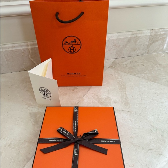 NWT Hermes Kelly 18 belt in etoupe with rose gold hardware - Picture 8 of 10